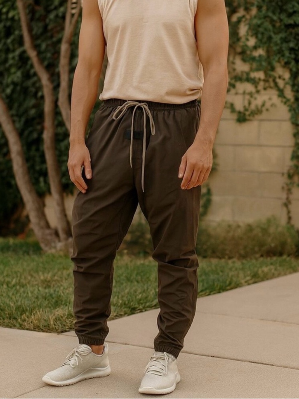 Fear of God Essentials Nylon Track Brown Jogger Pants Sz
M